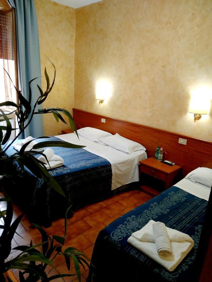 Hotel Ferrari Rome Exterior photo